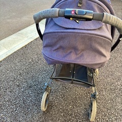 ピジョンa型ベビーカー　BASISの画像
