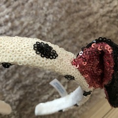 極美品ディズニー　カチューシャの画像