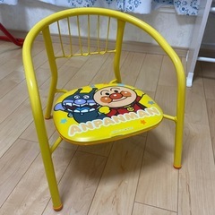 最終値下げアンパンマンチェアー（プレゼント付き）