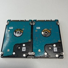 TOSHIBA2.5inch HDD 1TB7ミリ二台の画像