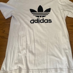 アディダスadidas Tシャツ