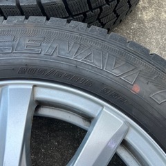 205/65R16超バリ山スタッドレスタイヤ付きホイール4本　ヤリスクロス等　ランクBの画像