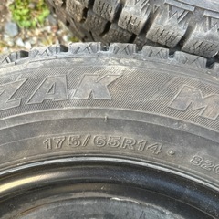 175/65R14 スタッドレスタイヤホイールセットの画像