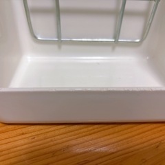【えさ入れ】エコフィーダー うさぎ デグー 小動物用 食器 給水器  おまけ付きの画像