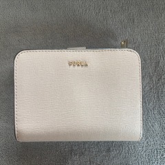 FURLA 二つ折り財布 ベージュ