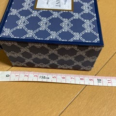 プレゼント用の箱 マグネット式の画像