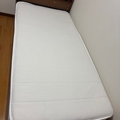 収納付きシングルベッドの画像