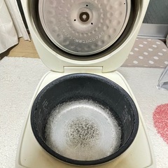 炊飯器の画像
