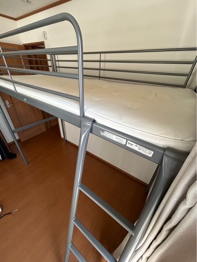IKEA ベッド