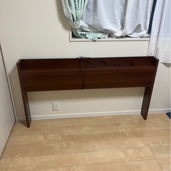 ダブルサイズ　脚付きマットレス　宮付き
の画像
