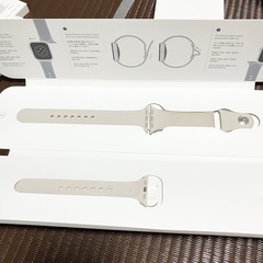 Applewatch series8 本体 41mm GPS スターライトの画像