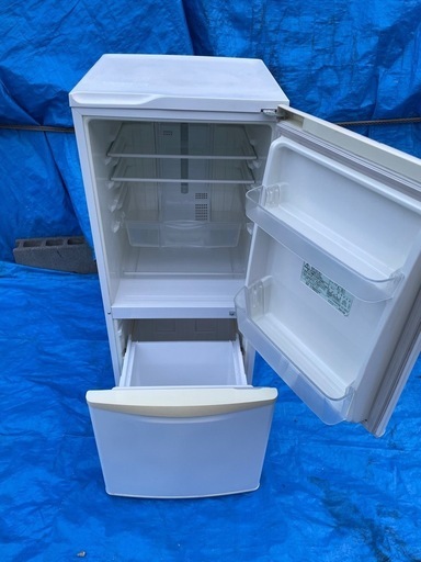 美品!National 冷凍冷蔵庫135L (ゆー) 高尾山口のキッチン家電 美品!National 冷凍冷蔵庫135L (ゆー) 高尾山口のキッチン家電
