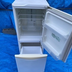 美品!National 冷凍冷蔵庫135L (ゆー) 高尾山口のキッチン家電 美品!National 冷凍冷蔵庫135L (ゆー) 高尾山口のキッチン家電