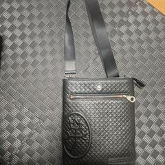 カステルバジャックショルダーバック、ほぼ未使用の画像