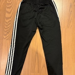 【メンズ】adidasオリジナルロゴスウェットパンツの画像