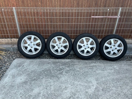 〈春の履き替え〉ダイハツ純正ホイール付きタイヤ