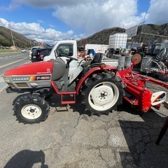 トラクター670000円 