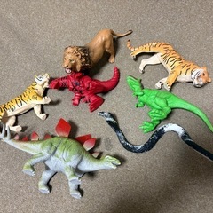 動物、恐竜フィギュア