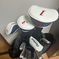 Cleaveland ゴルフクラブセットの画像