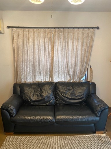 大塚家具　イタリア製　総革張りソファ　三人掛け