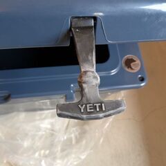 YETI　TUNDRA65　NAVYの画像