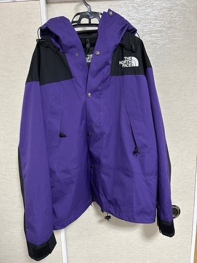 新品未使用ノースフェイス　マウンテンパーカー