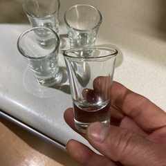 完了御礼。テキーラ？洋酒、ショットグラス？