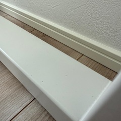 かなでもの THE LEGS トラペゾイド 白の画像