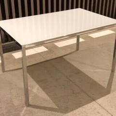 IKEA トールスビー　トービアス　デスク&椅子