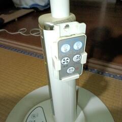 TOSHIBA扇風機の画像