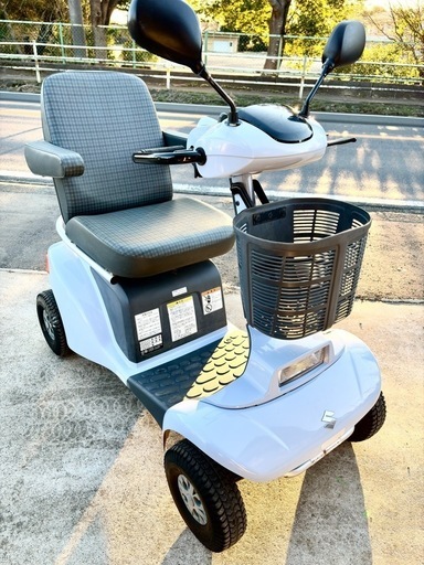 スズキ　セニアカーET4E7