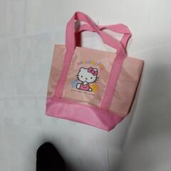 きてぃちゃんのバック