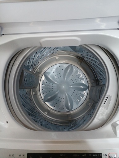 アース万代店　Hisense 4.5kg 簡易乾燥機能付き全自動洗濯機 HW-K45E 