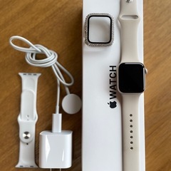 ⭐︎美品Apple WatchSE 第二世代GPSモデル40mm 