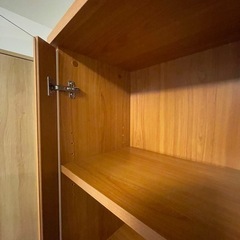 ガラス扉付き本棚（moda en casa）【4/16、4/17引渡限定】の画像