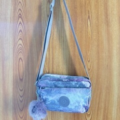 KIPLINGバッグ