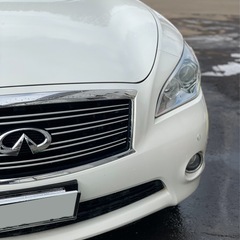 日産 フーガ 370GT four 4WD