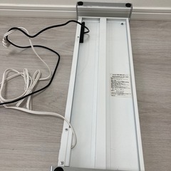 100-MR137 メタル製モニター台 600W サンワサプライ　美品の画像