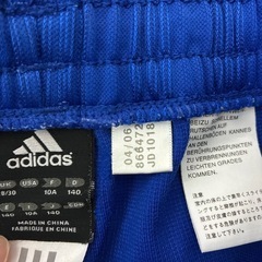adidas プーマ　ジャージとパーカー子供用の画像