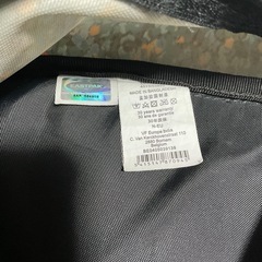 【最終値下げ】EASTPAK リュックサック　ドット柄の画像