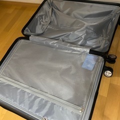 ほぼ新品キャリーケースの画像