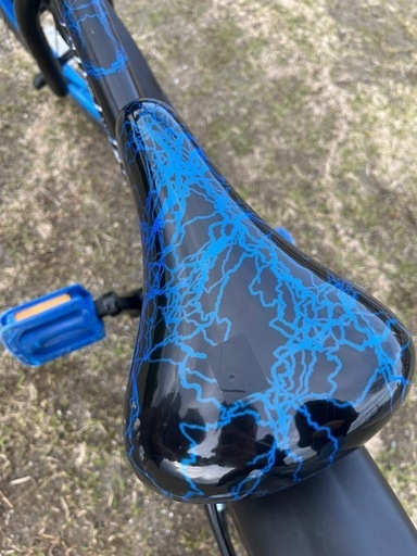 16インチ⭐︎幼児自転車⭐︎青黒⭐︎補助輪あり 小売