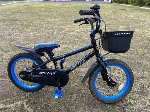 16インチ⭐︎幼児自転車⭐︎青黒⭐︎補助輪あり