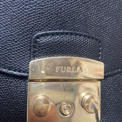 FURLAショルダーバックの画像
