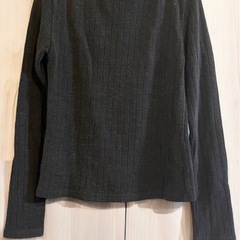 ②ネイビー トップスの画像