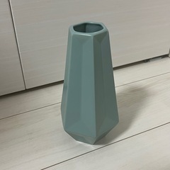 IKEA イケア 花瓶 20cm LIVSLÅNG リーヴスロング グリーン フラワーアレンジメント 石器
の画像