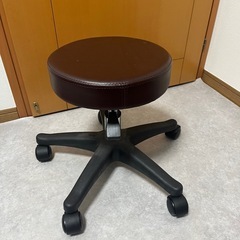 昇降チェア　丸イス