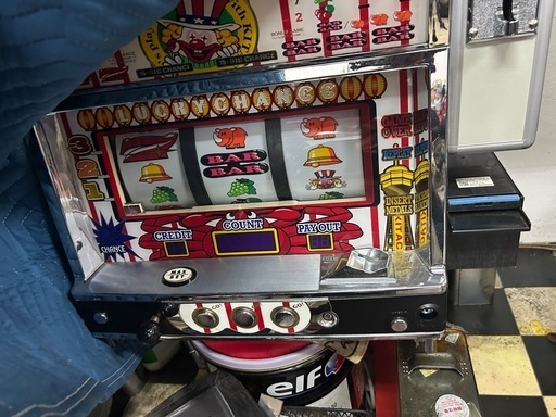 ジャグラー　BAR ゲーム　アミューズメント