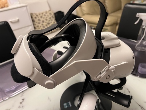 Oculus Quest 2
 64Gカスタム済み