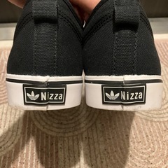 【adidas美品✨】スニーカーの画像